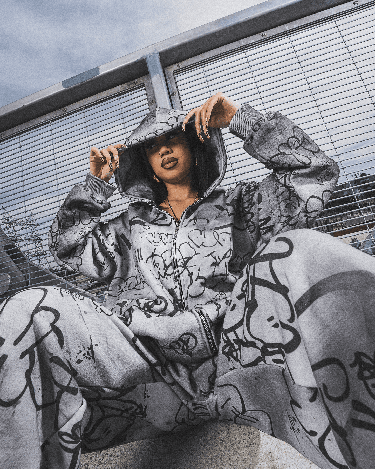 GRAFFITI ZIP HOODIE - GREY