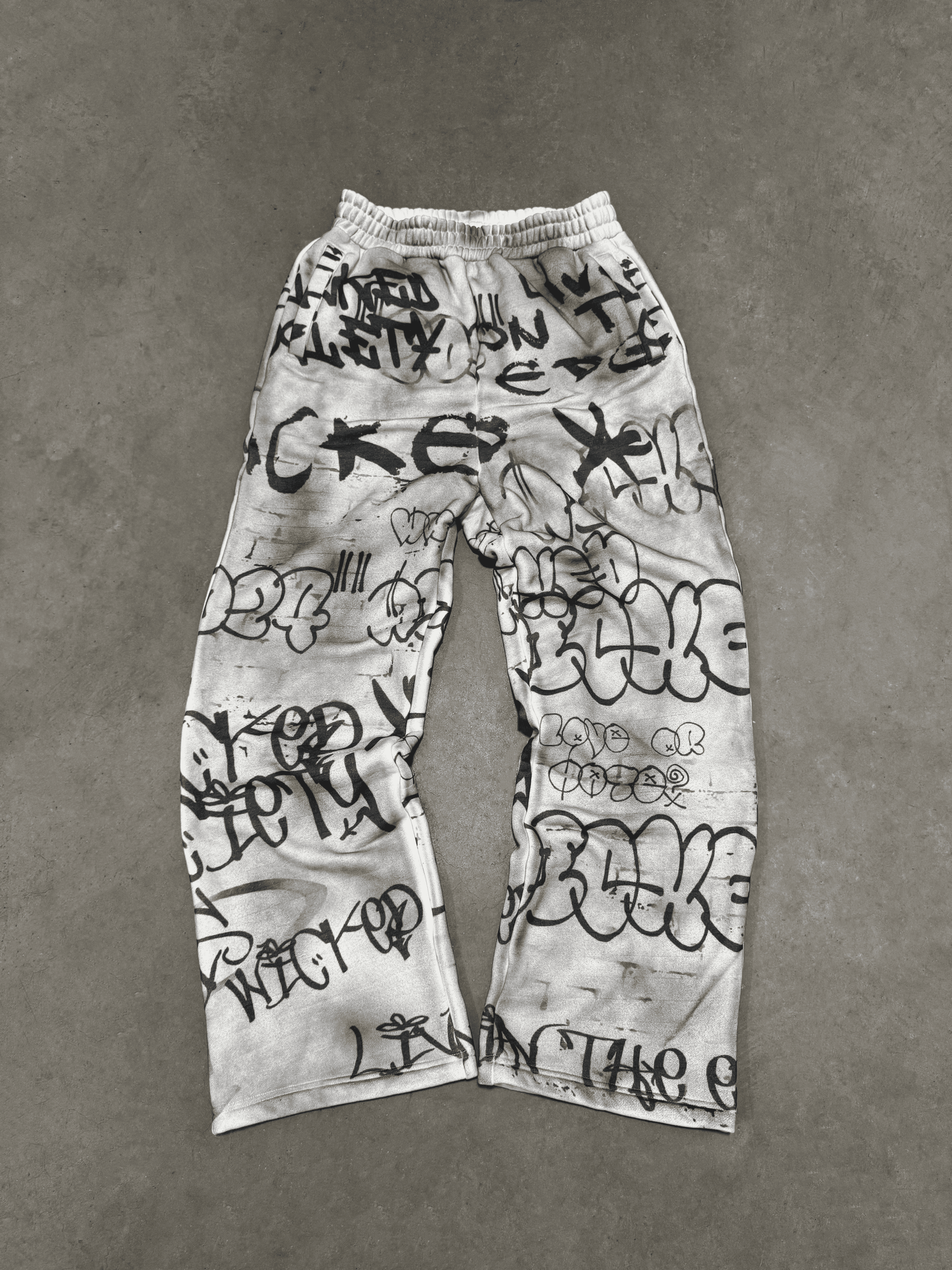 GRAFFITI SWEATPANTS - GREY